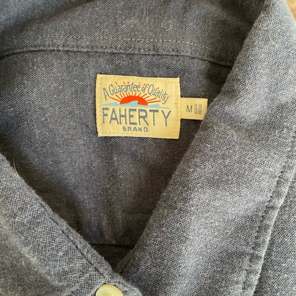 Faherty Dark Blue Casual Button Down Shirt - Picture 2 of 3